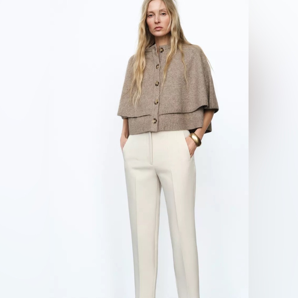 NWOT Zara High Waist Cream Pants Size S